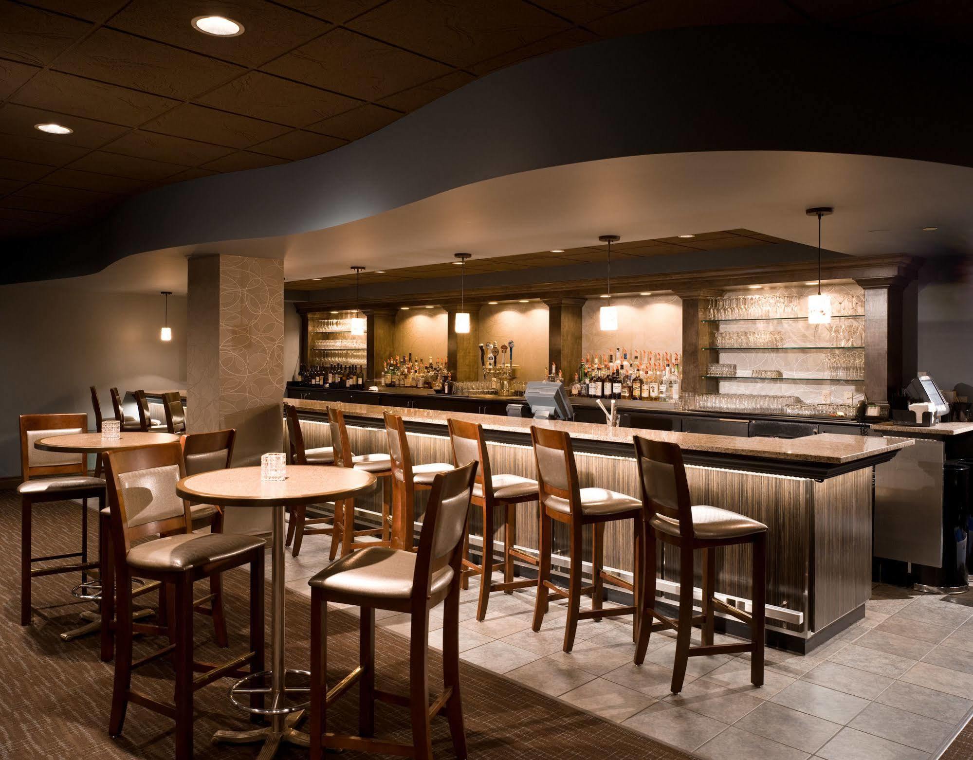The Madison Concourse Hotel מראה חיצוני תמונה